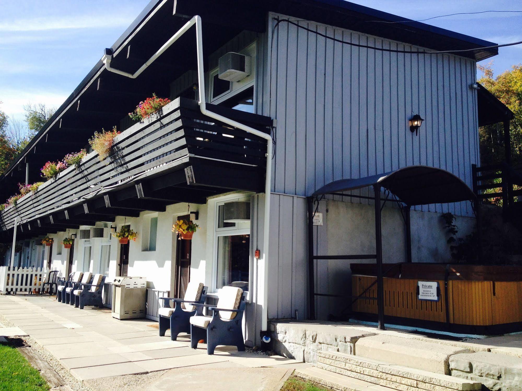 Lakeview Motel ハリバートン エクステリア 写真