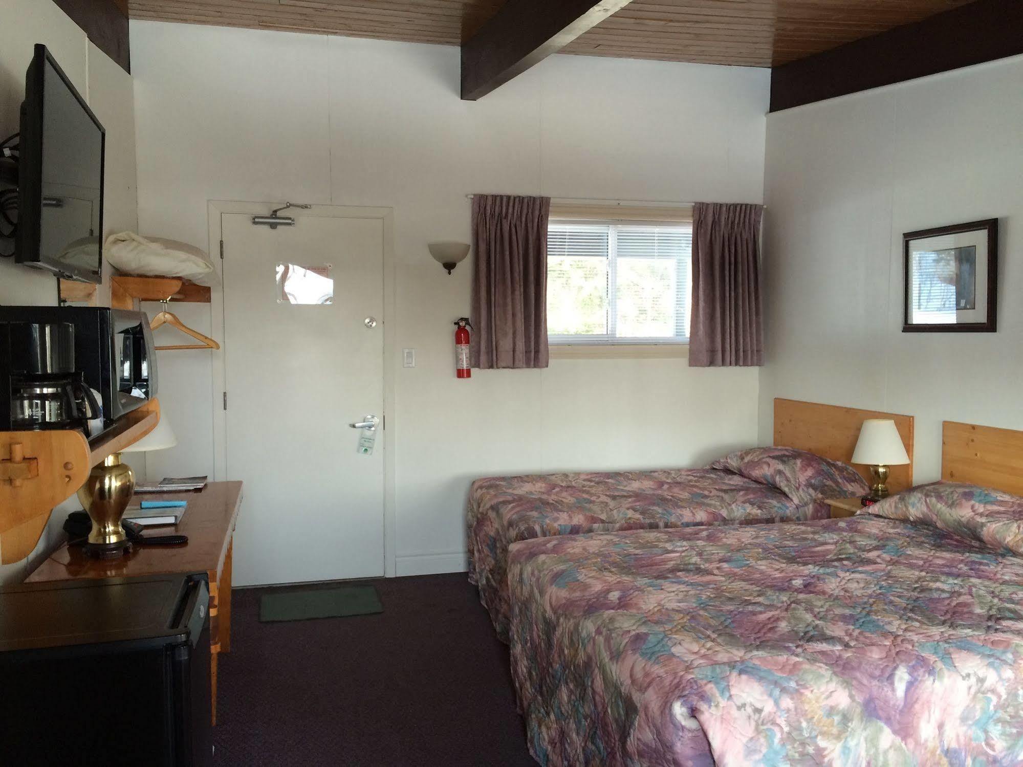 Lakeview Motel ハリバートン エクステリア 写真