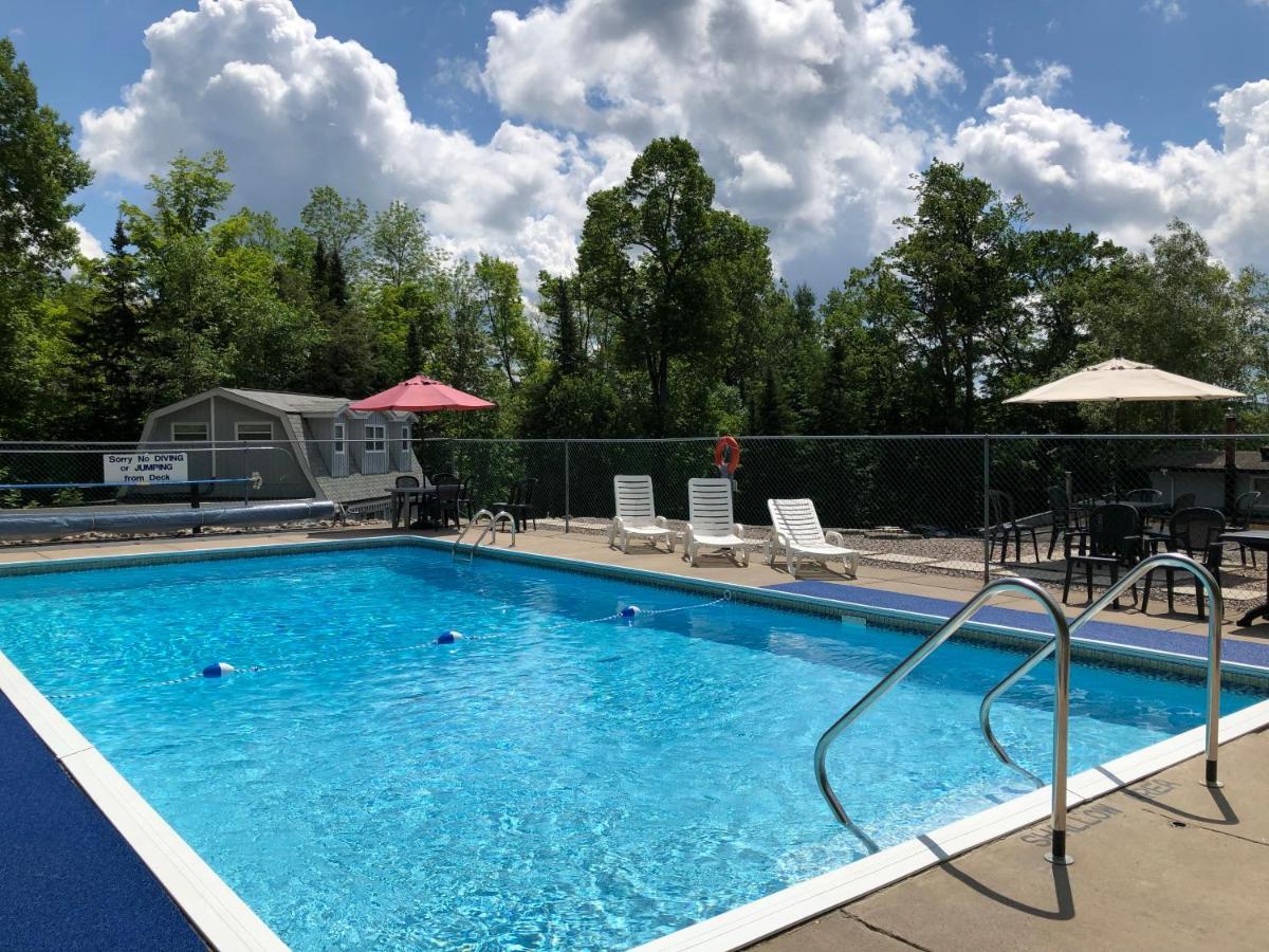 Lakeview Motel ハリバートン エクステリア 写真